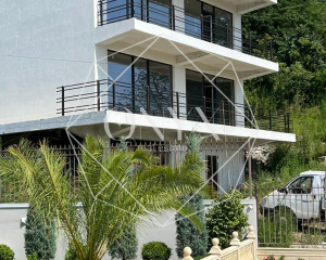 Дом в стиле High-Tech с видом на Олимпийский Парк
