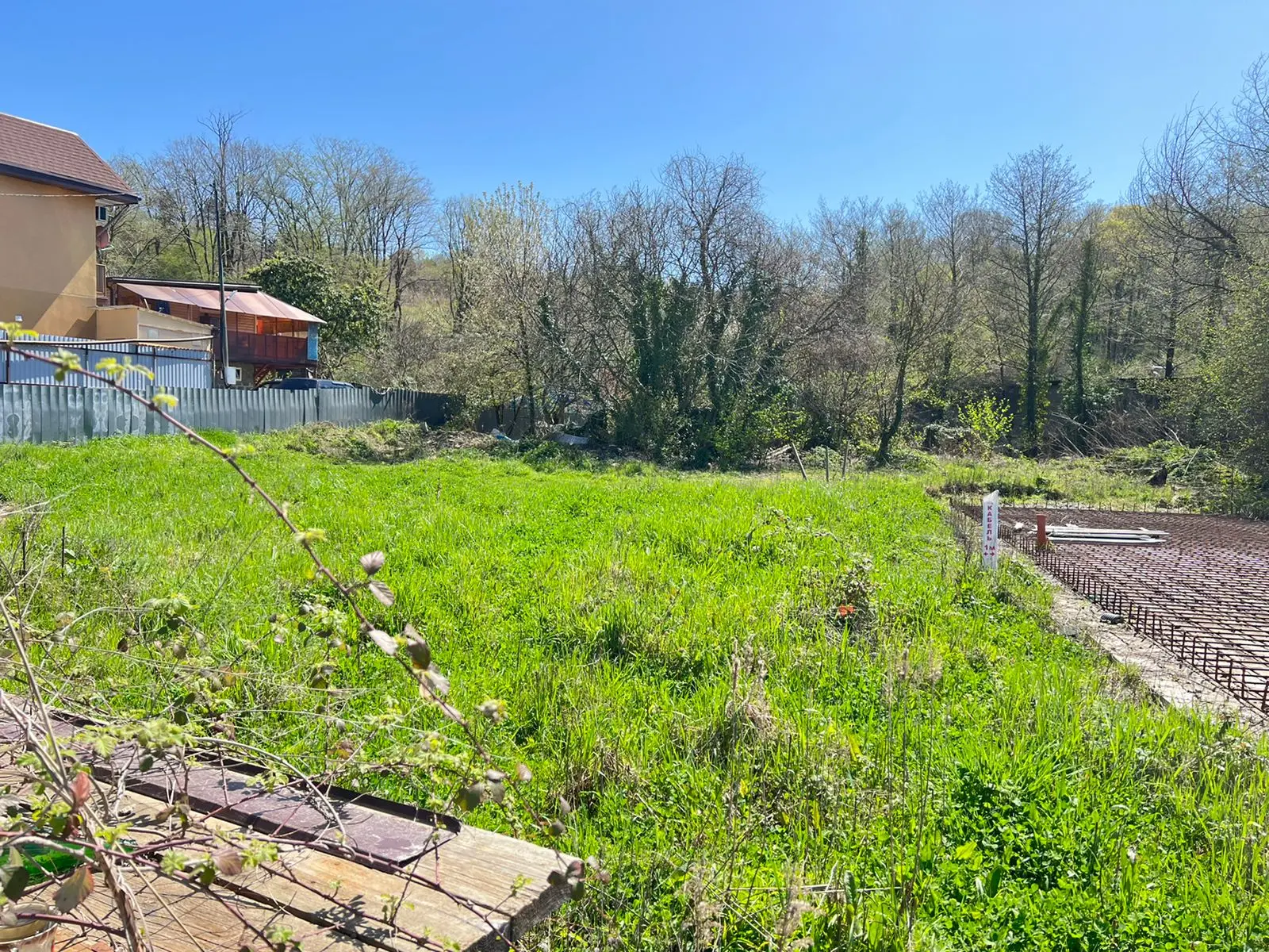 Прекрасный участок 600 метров до море