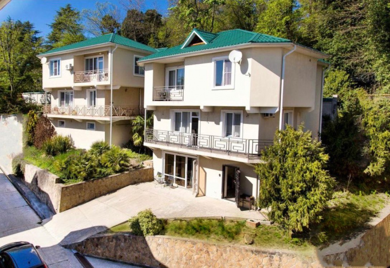 дом на берегу моря 