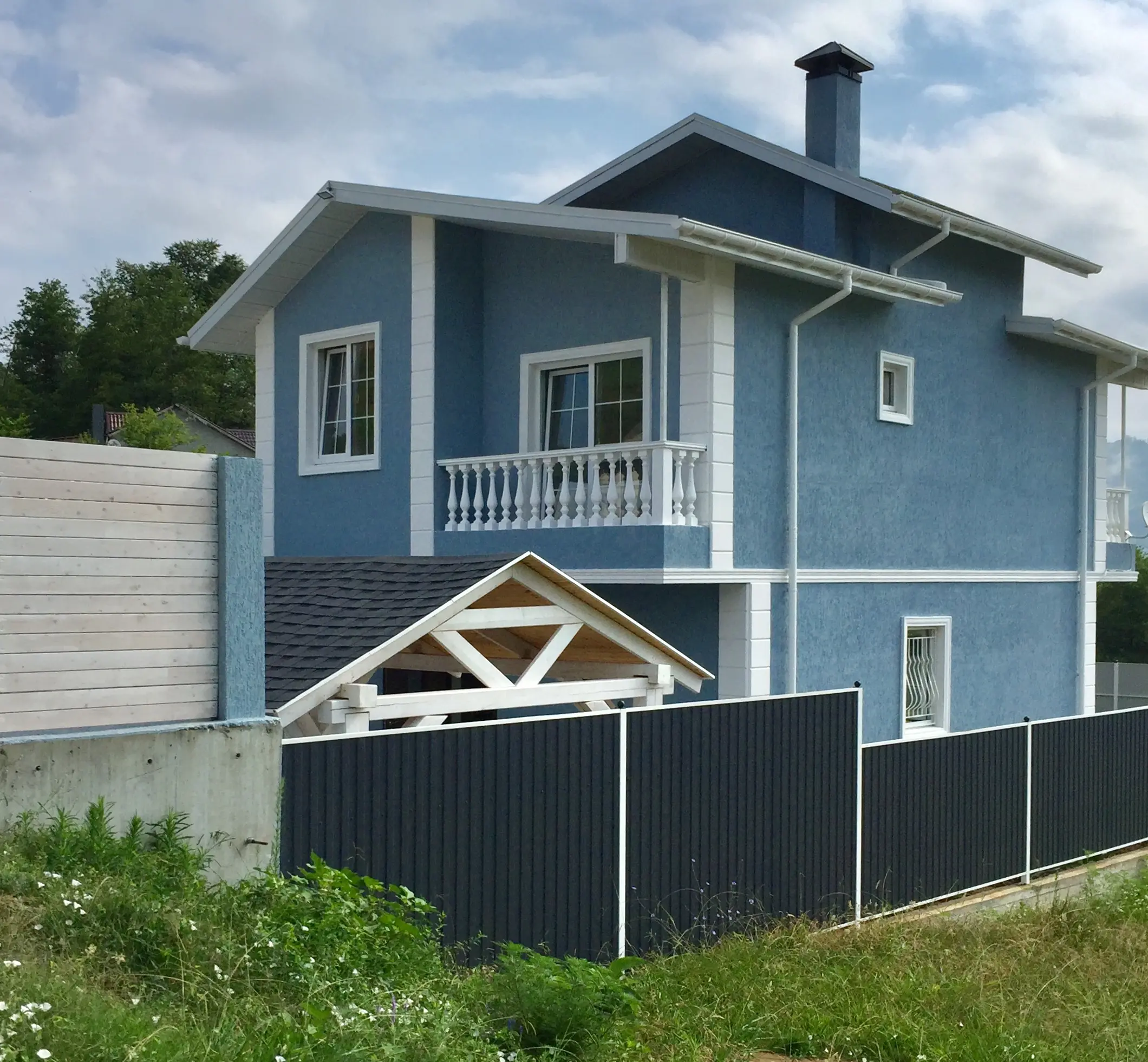 Дом для семьи в Каштанах