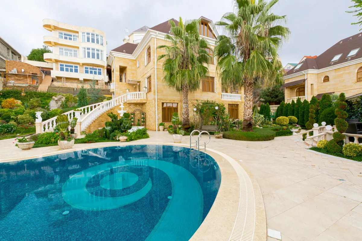 Продается роскошный дом в г. Сочи.