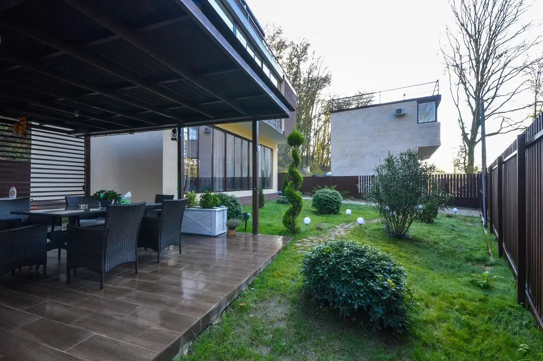 Домовладение в черте города