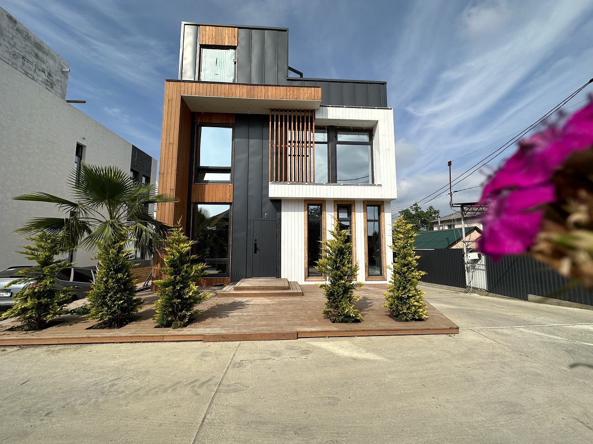 Коттедж с красивым видом