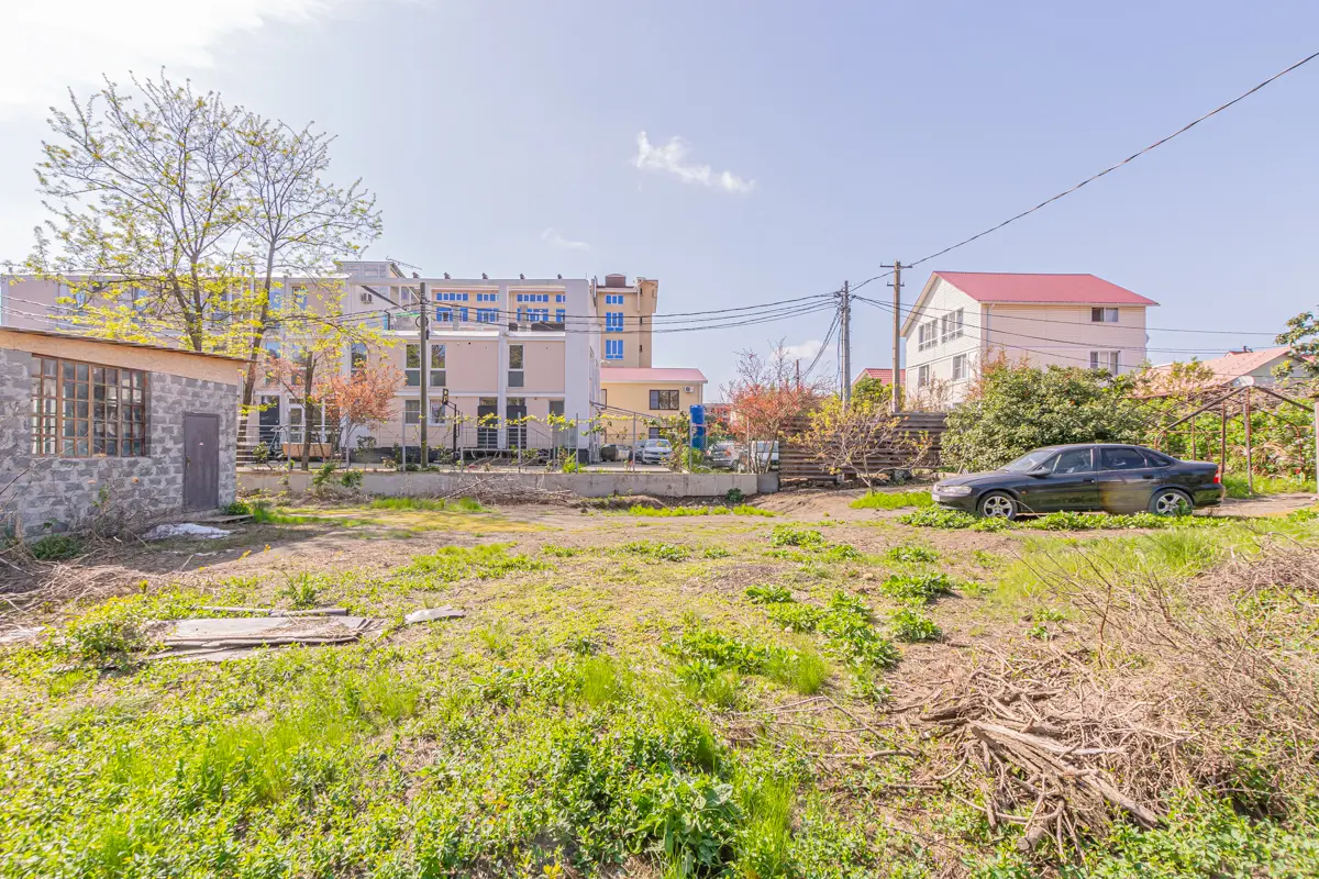 Участок в Сириусе