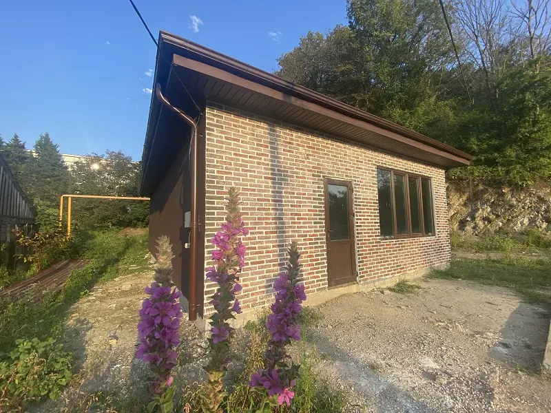 Одноэтажный новый дом 