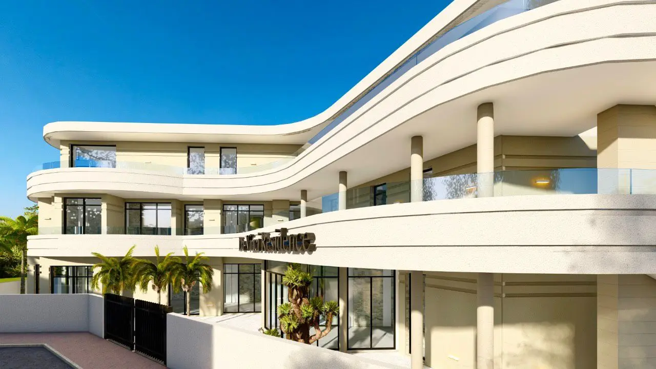 Продается роскошный апарт-отель на первой бер...