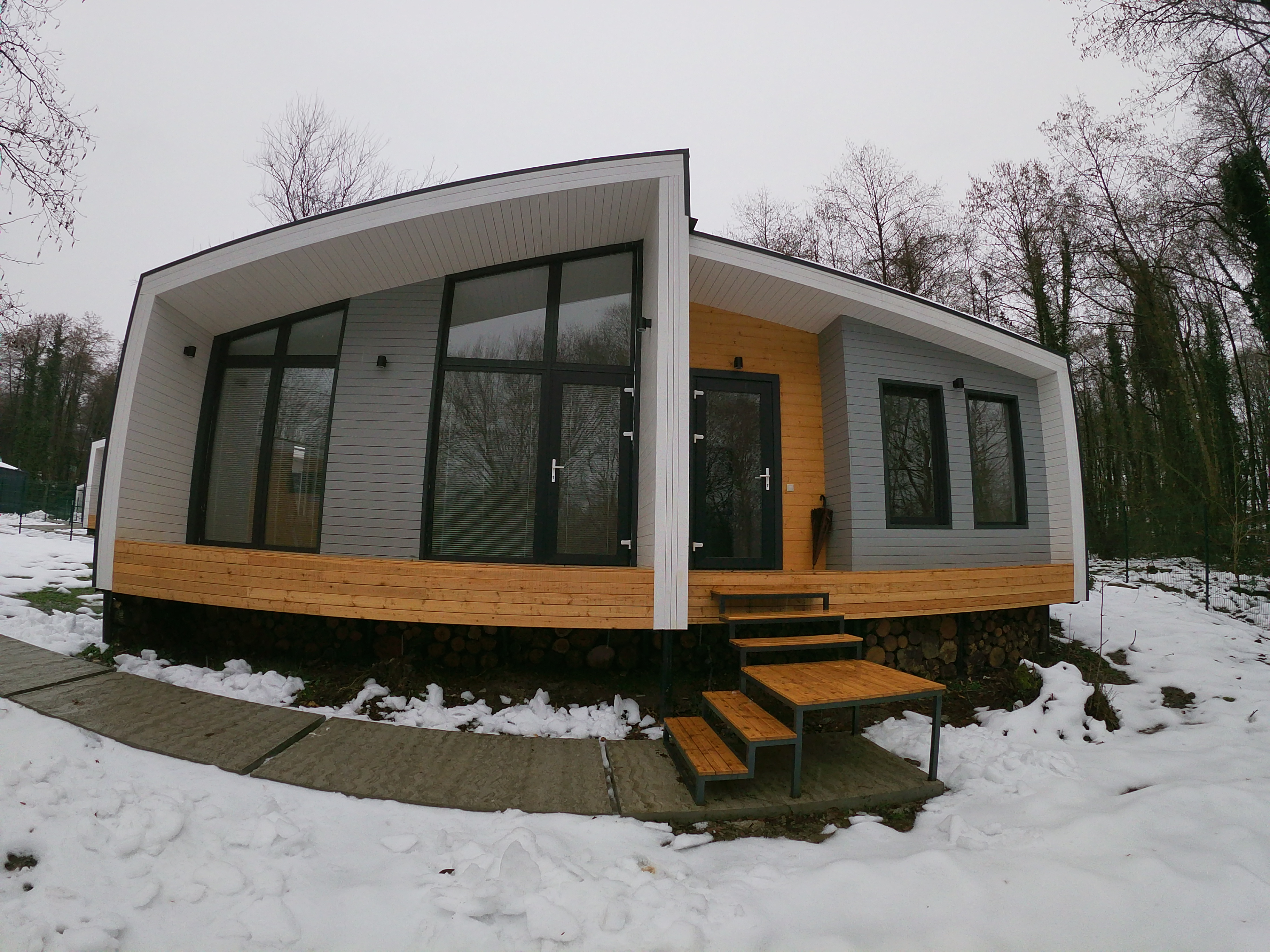 Дом у Озера