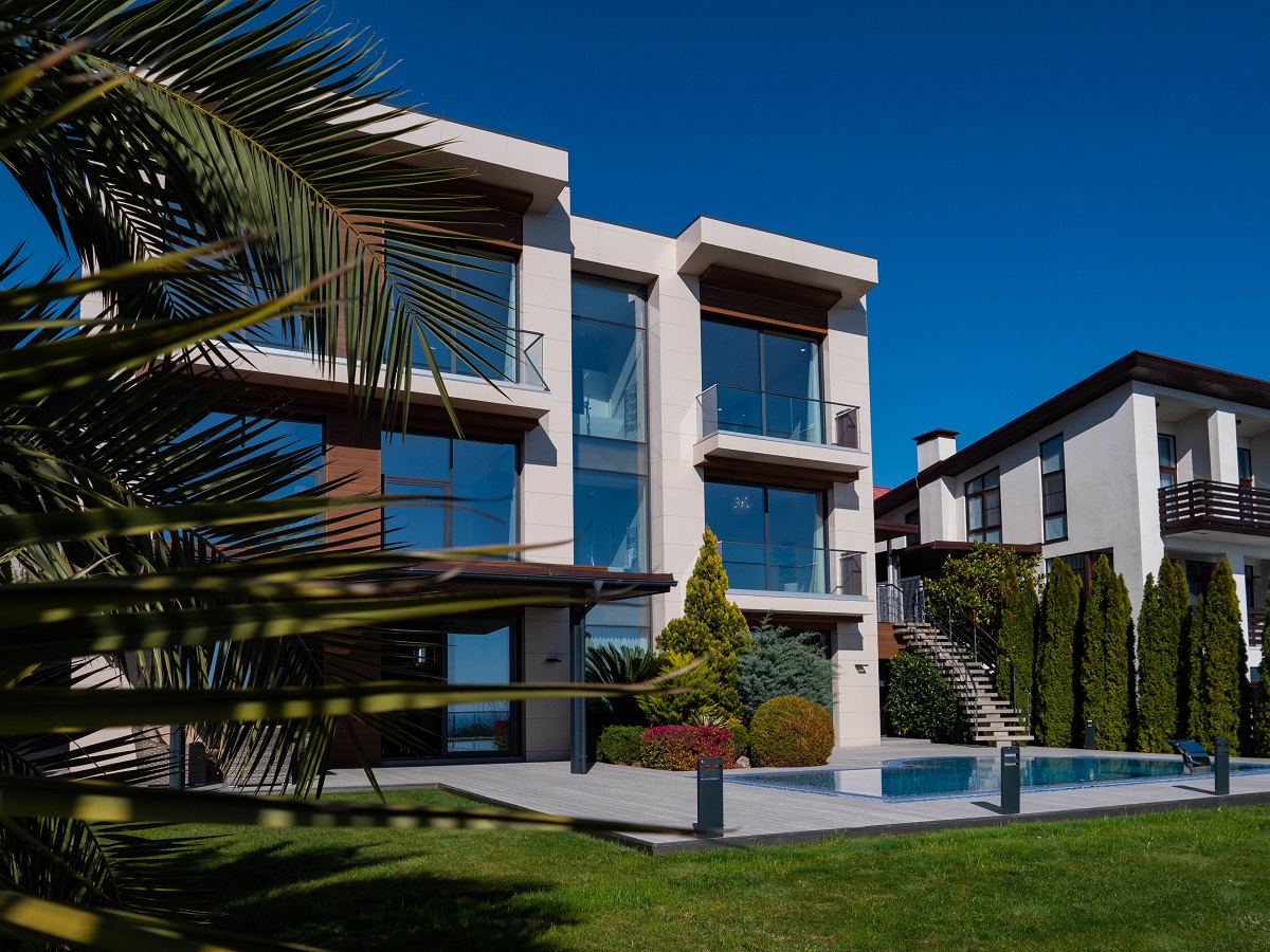 Вилла у моря