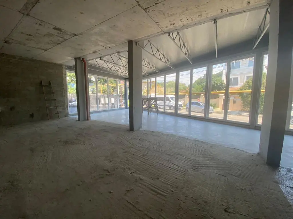 Торговая площадь на красной линии