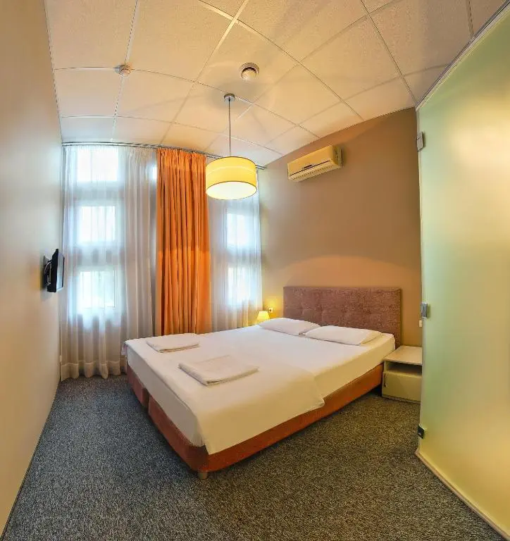 Гостиница в Центре Сочи 