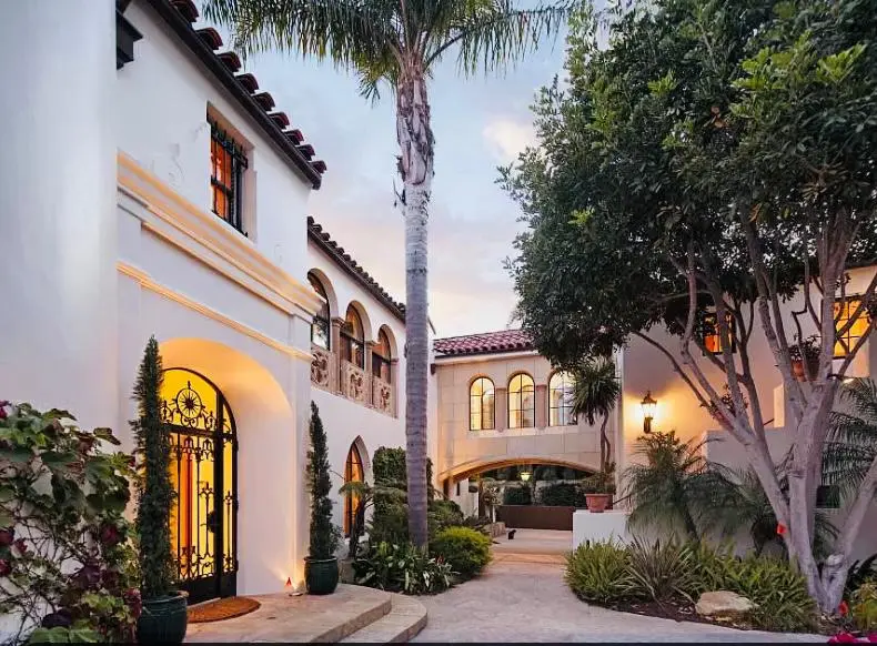 Гостиница Испанский двор