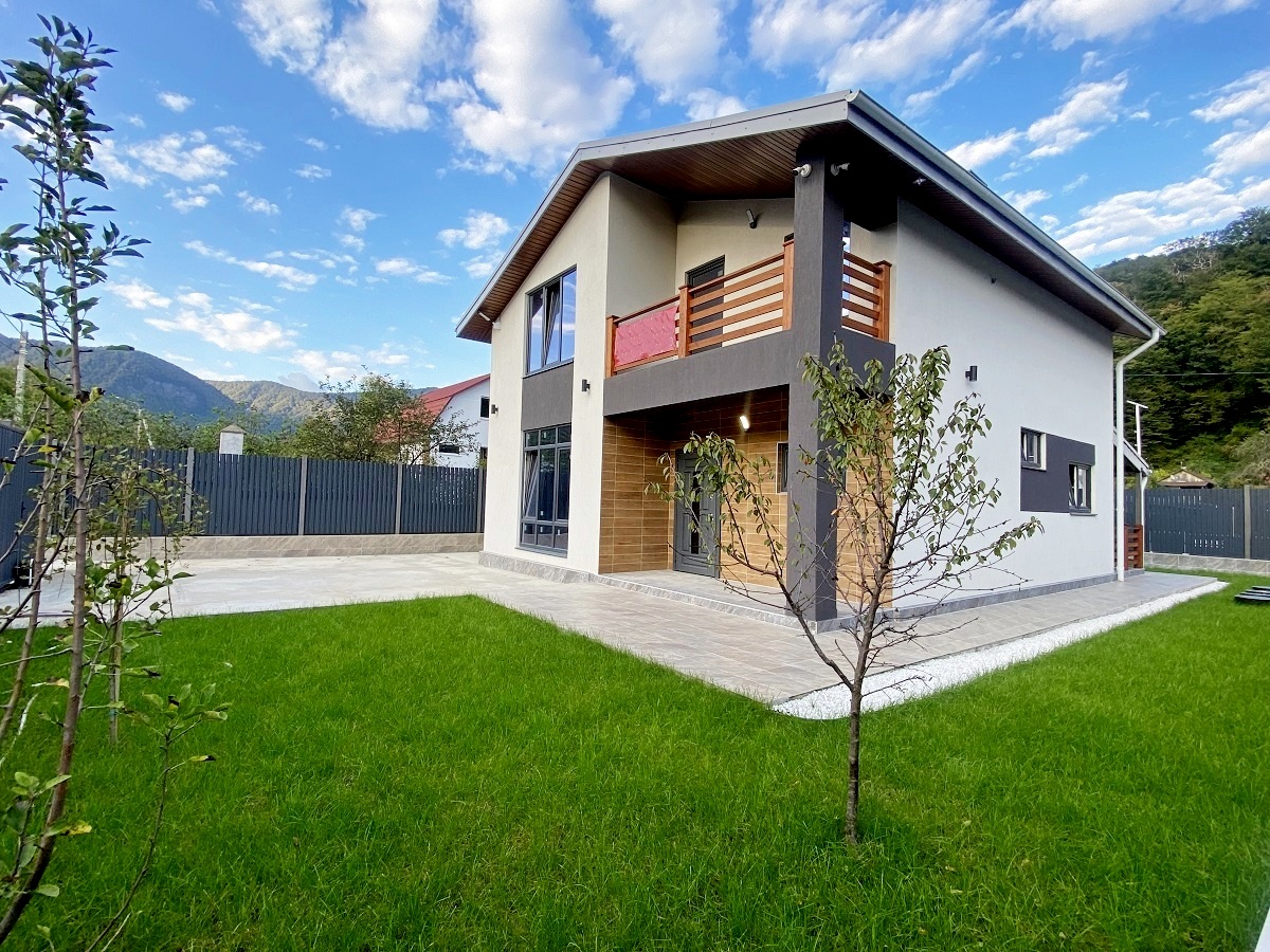 Новый дом в красивом месте