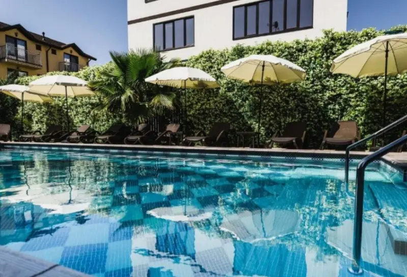 Роскошный бутик-отель в Сириусе. 