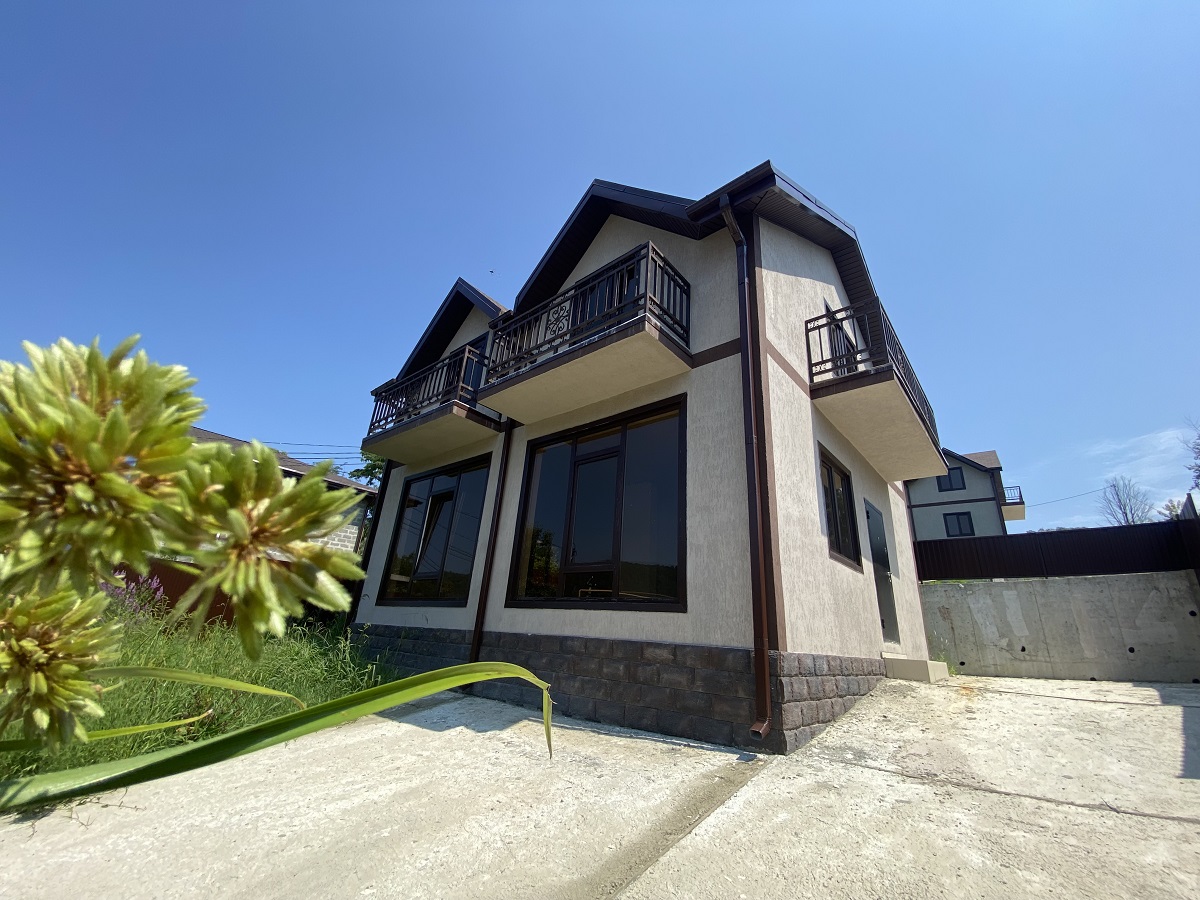 Дом недалеко от школы