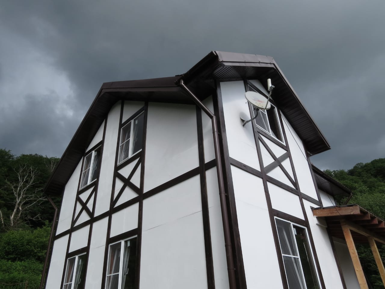 Дом для жизни и отдыха в 10 км от Моремолла