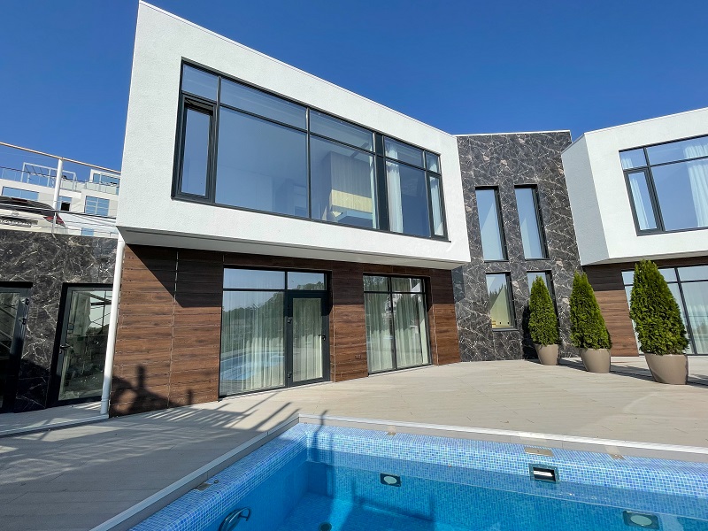 Дуплекс с ремонтом и мебелью