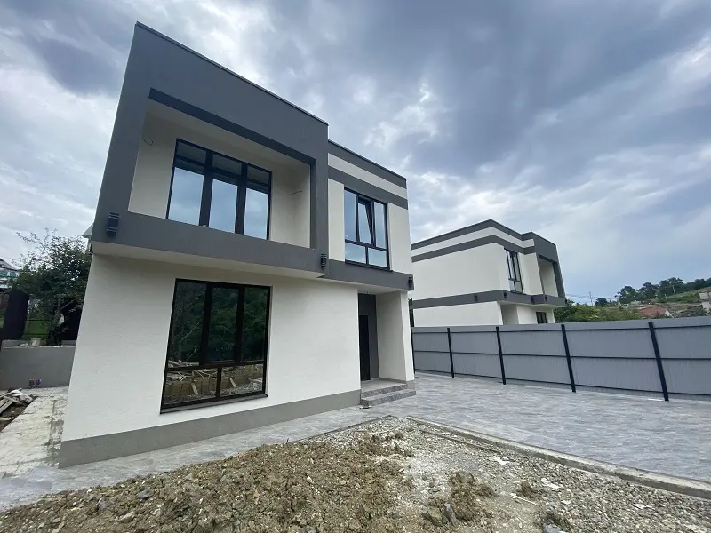 Два новых коттеджа