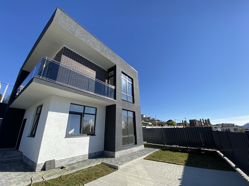 Коттеджи у леса