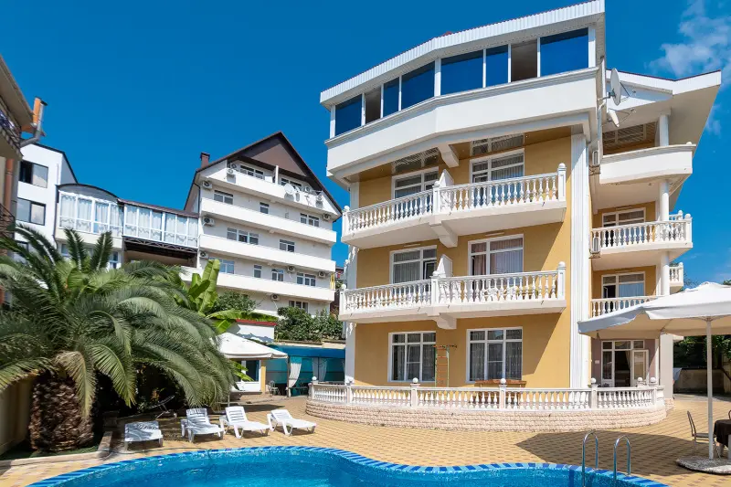 Гостиница возле моря