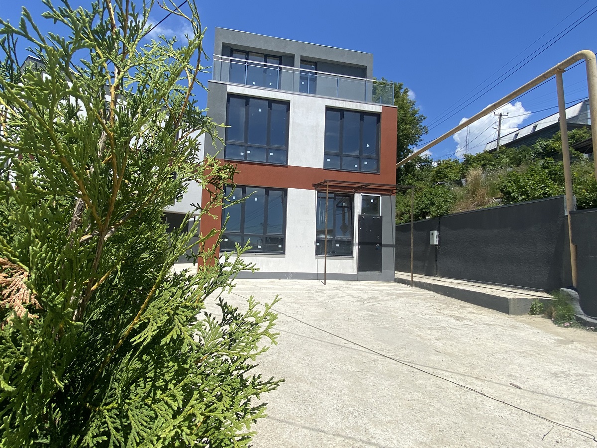 Дом с красивым видом