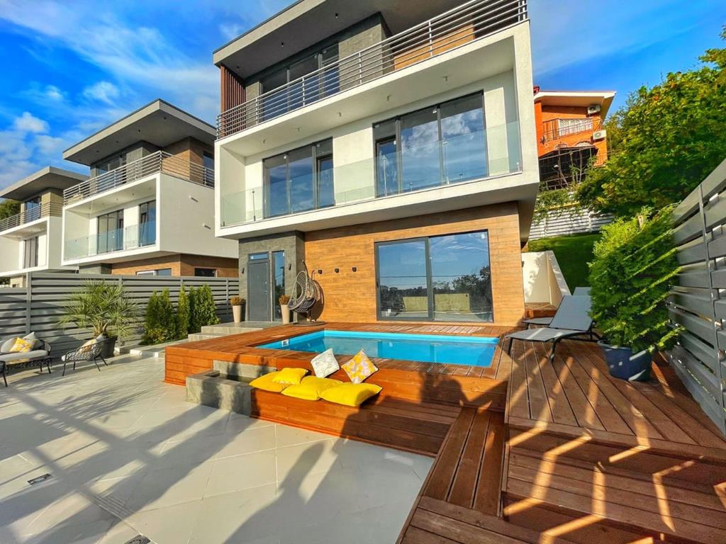 Дом в современном стиле