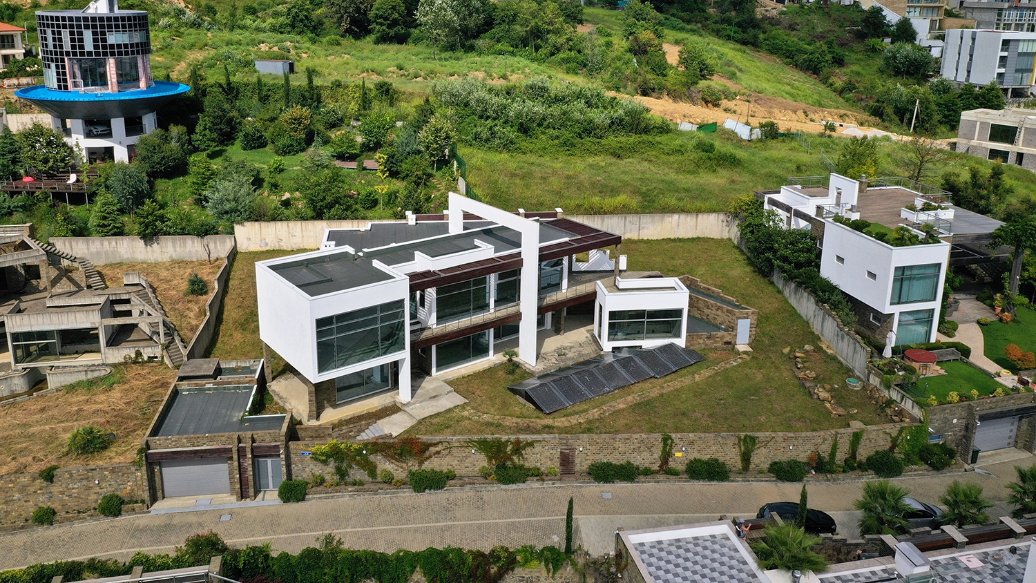 Современный дом в новом Сочи