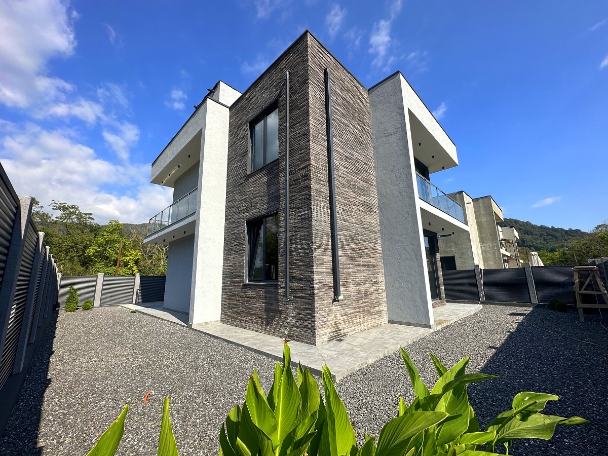 Дом в коттеджном поселке