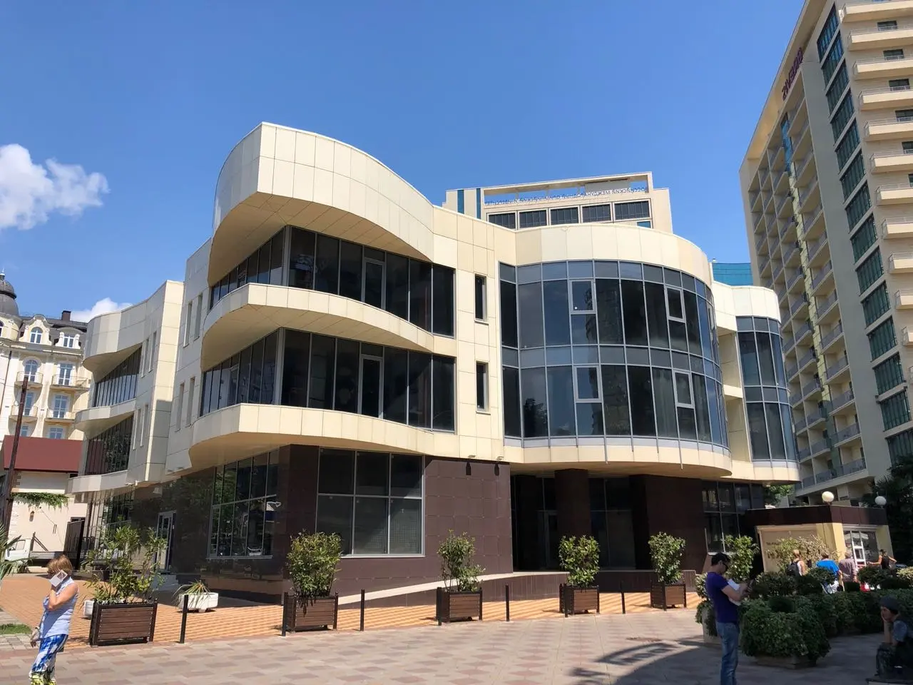 Отдельно стоящее здание на Морском переулке