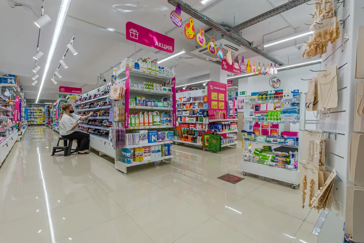 Сетевой магазин Магнит и Аптека