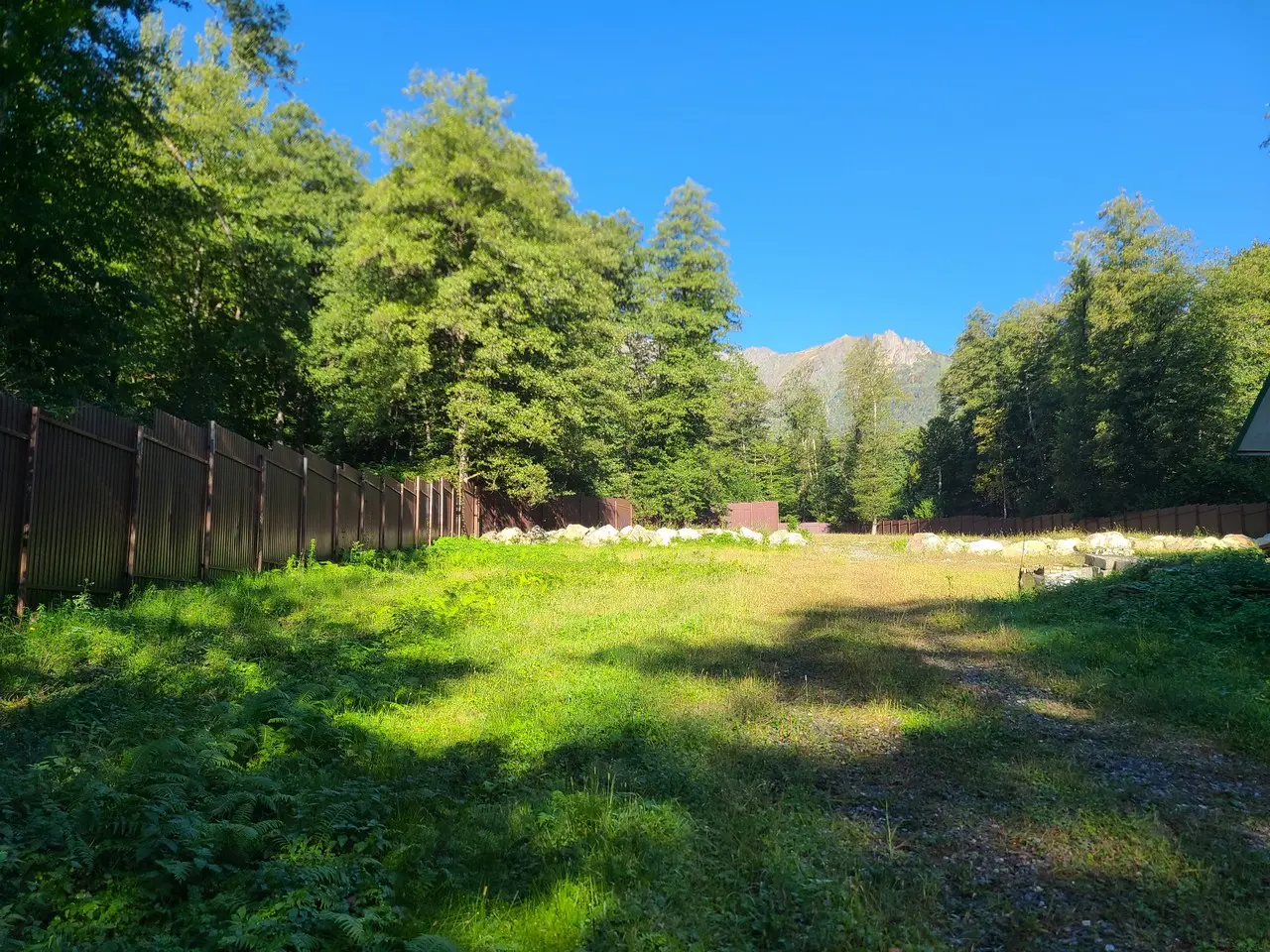 Приватный участок Красная Поляна для состояте...