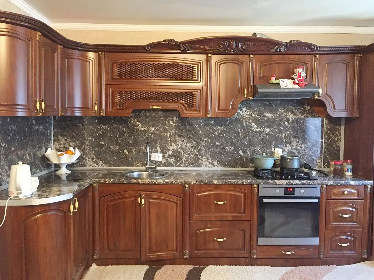 Домовладение с бассейном