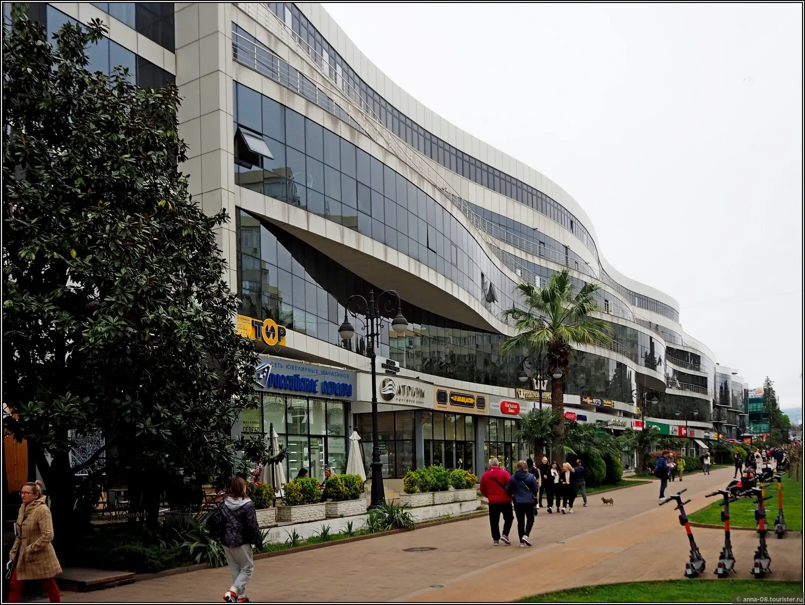 Коммерческое помещение на ул. Навагинская.