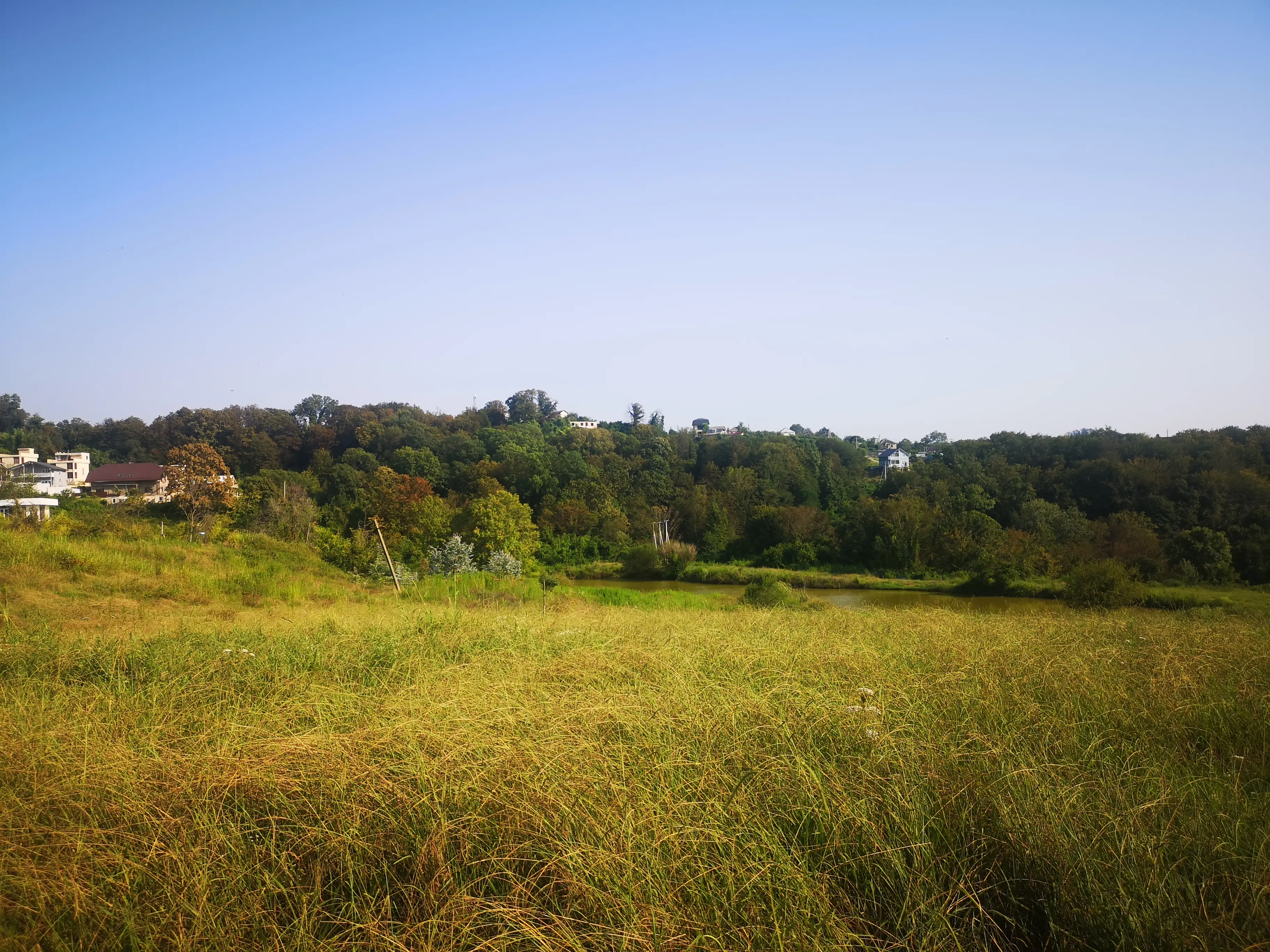 Шикарный земельный участок с разрешением на с...