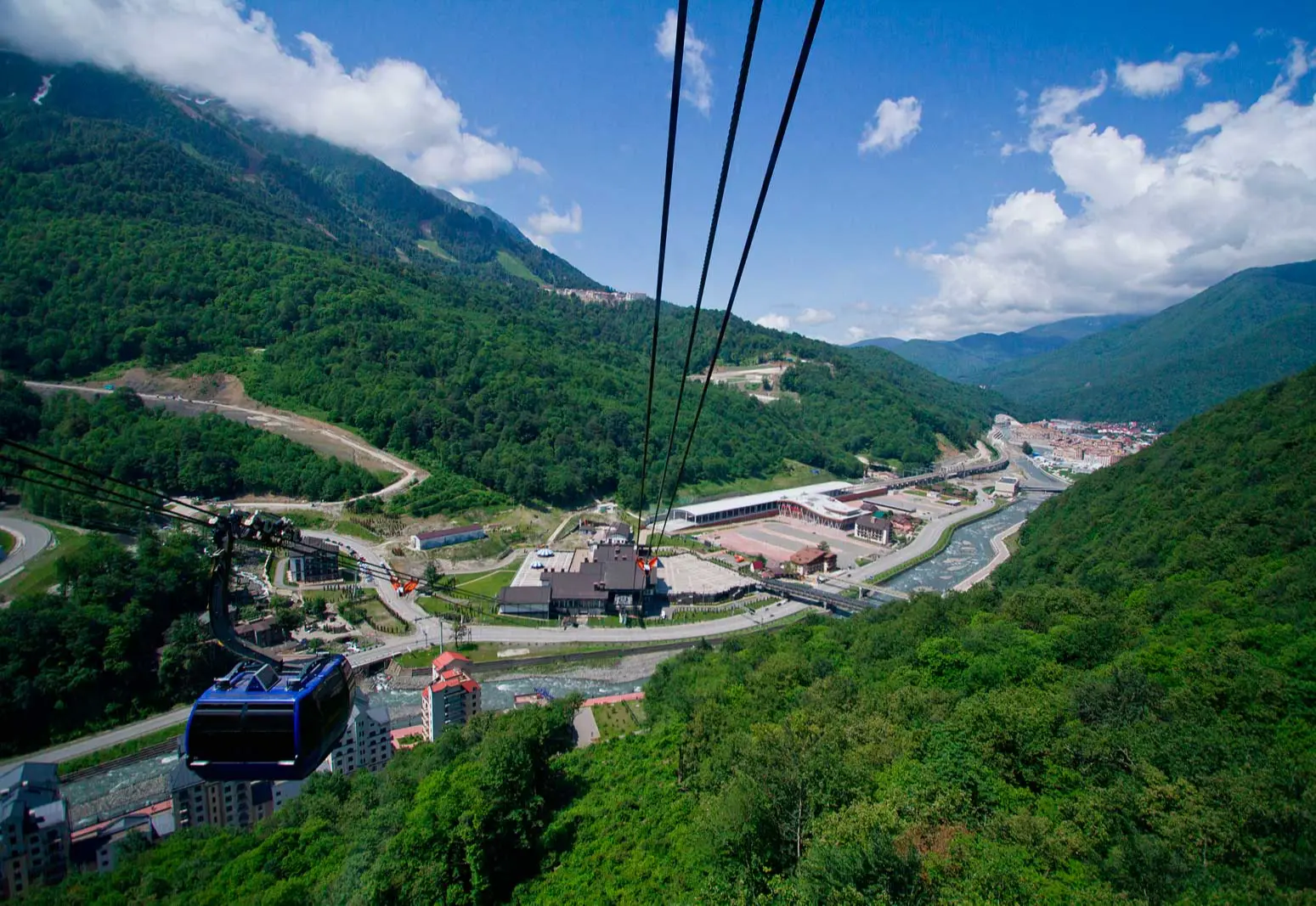 Участок в Поляне с разрешением на строительст...