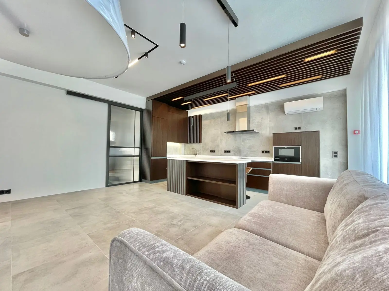 Шикарный таунхаус с видом на море