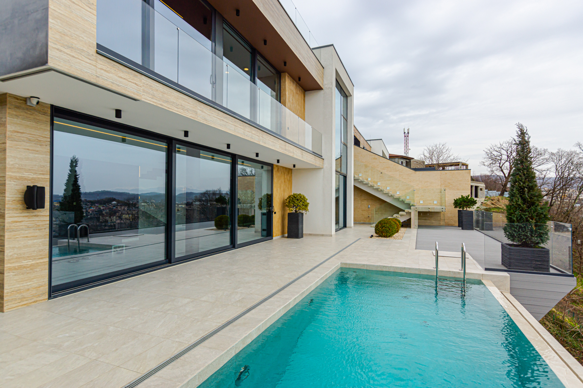 Шикарный дом