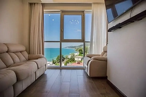 Квартира на первой береговой линии!