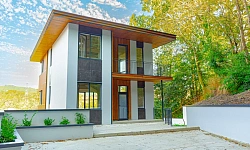 Дом с ремонтом и мебелью