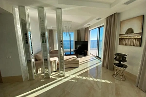 Квартира у моря