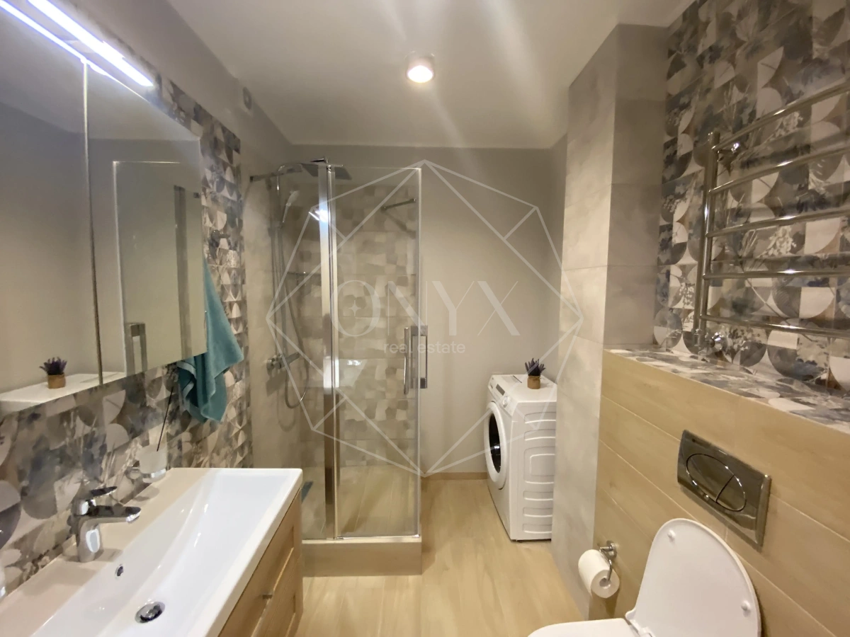 Продаю квартиру в центре Сочи