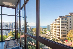 Светлая квартира с видом на море