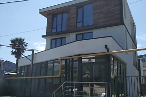 Коммерческий комплекс 3 этажа на проходной ул...