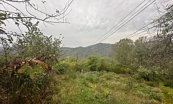 Участок с видами на долину и Кавказские горы