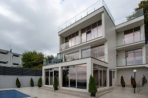 Коттедж в стиле хайтек