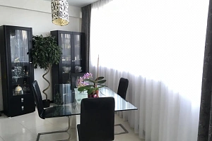 Прекрасная двухуровневая квартира с ремонтом ...