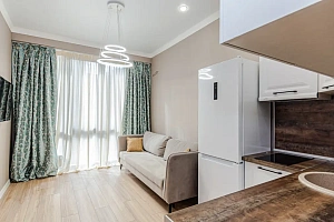 Стильные апартаменты на первой береговой лини...