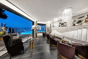 Элитные апартаменты на первой береговой линии...