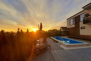 Дом с бассейном и банным чаном