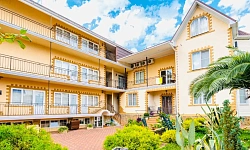 Гостиница в центре Курортного Городка