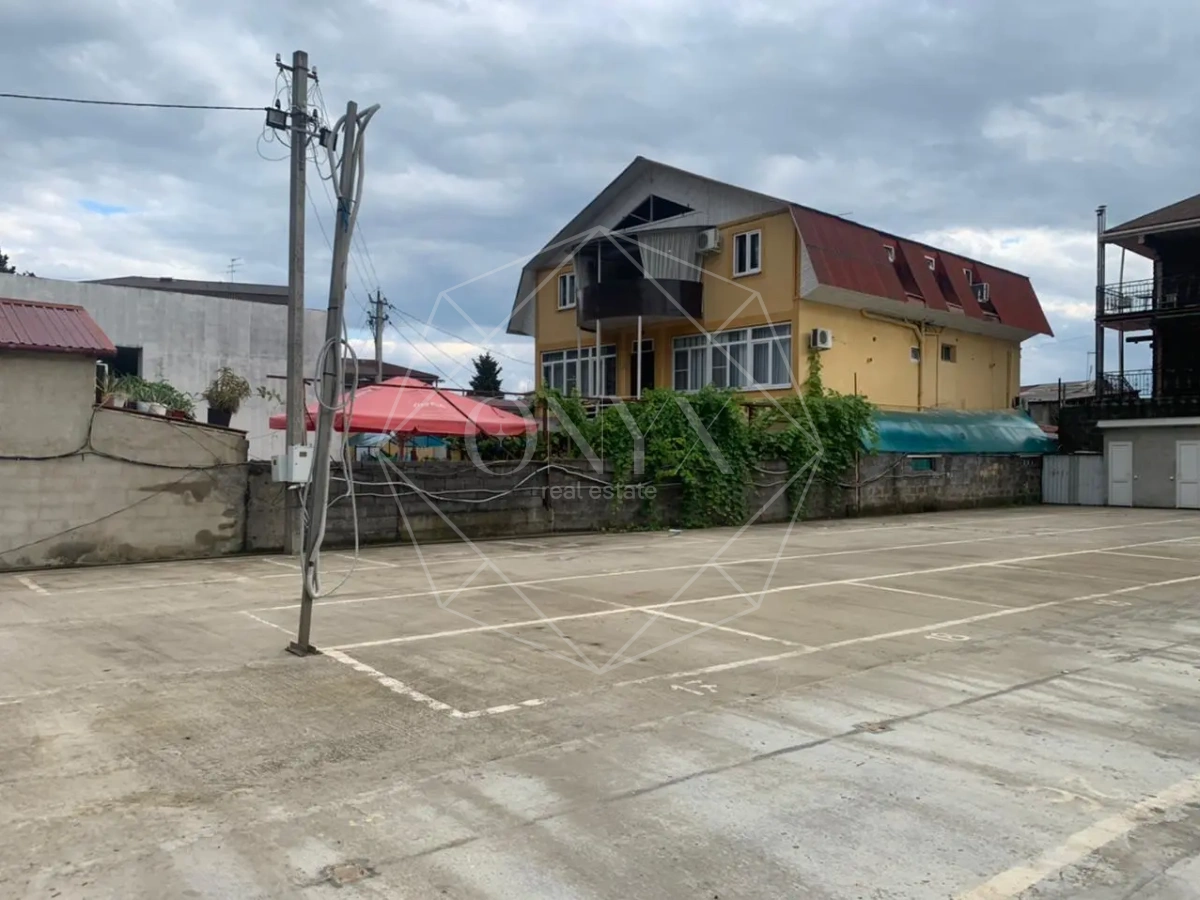 Земельный участок в центре Адлера
